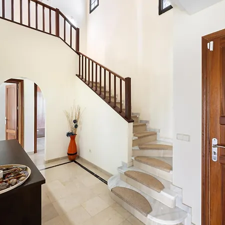 Villa Zafiro 6 By Escape Playa Blanca (Lanzarote)