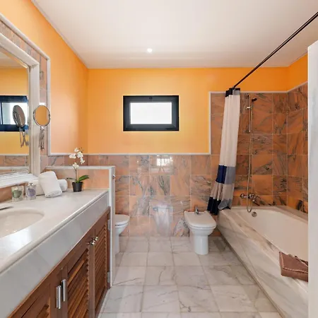 Villa Zafiro 6 By Escape Playa Blanca (Lanzarote)